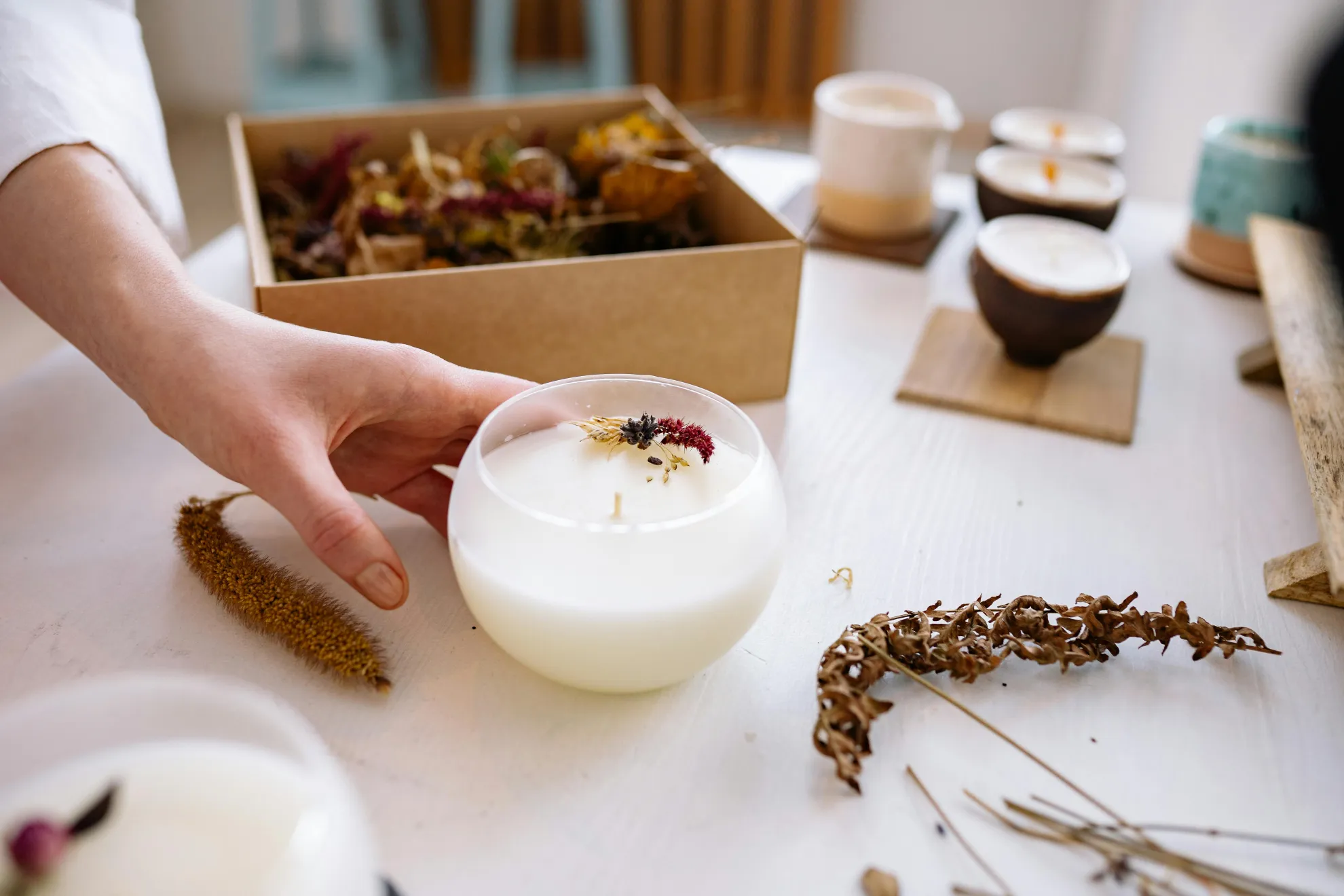 8 ideas de decoración con velas artesanales para tu hogar